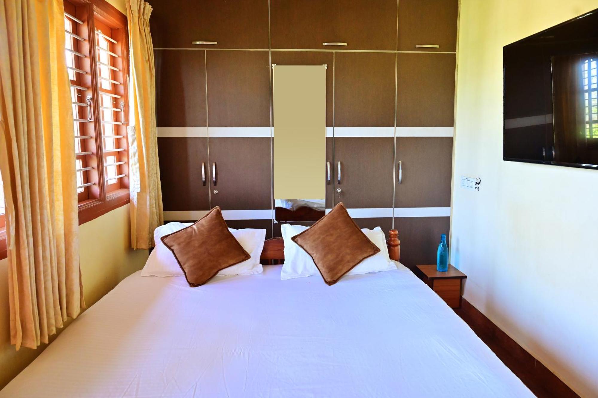 Hulihara Homestay - Full Villa, Coffee Estate & Balcony View Саклешпур Екстериор снимка