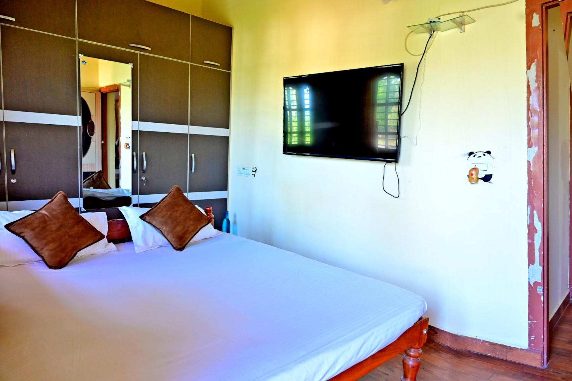 Hulihara Homestay - Full Villa, Coffee Estate & Balcony View Саклешпур Екстериор снимка