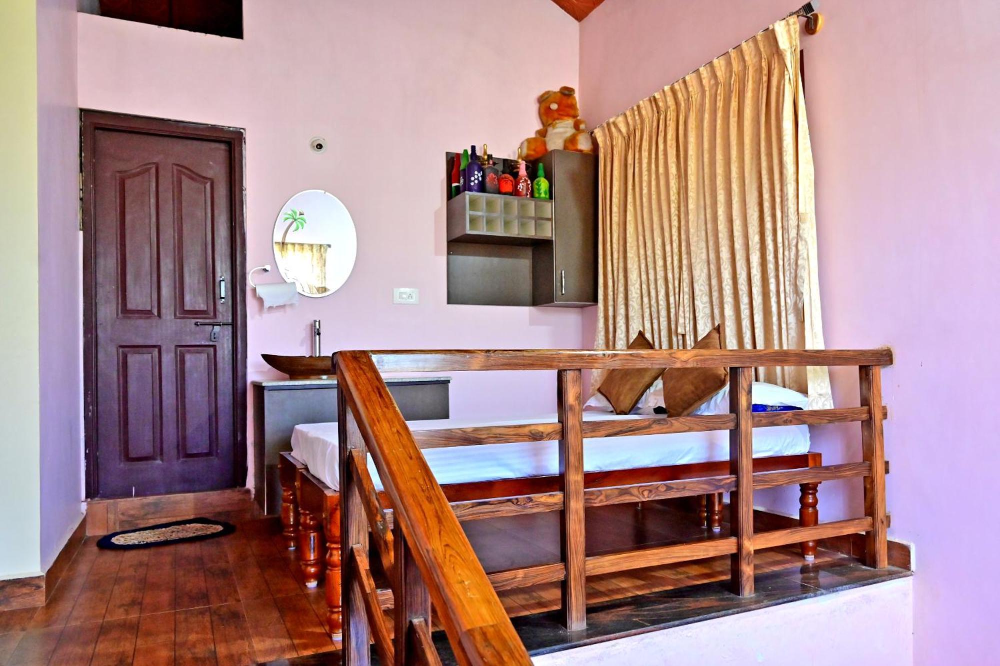 Hulihara Homestay - Full Villa, Coffee Estate & Balcony View Саклешпур Екстериор снимка